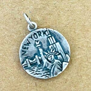 New York 2-Sided Silver Charm Big Apple Pendant